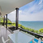빌라 Casa Punto 페티예